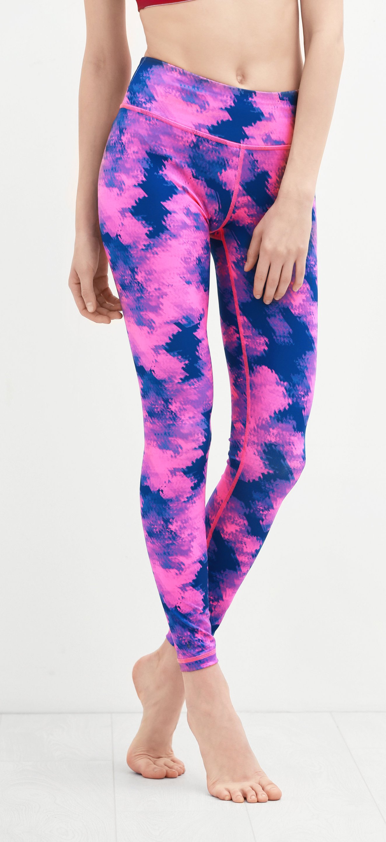 Customized Yoga leggings, clothes producer in Cambodia - Garment  manufacturer clothing supplier-Signal Sportswear